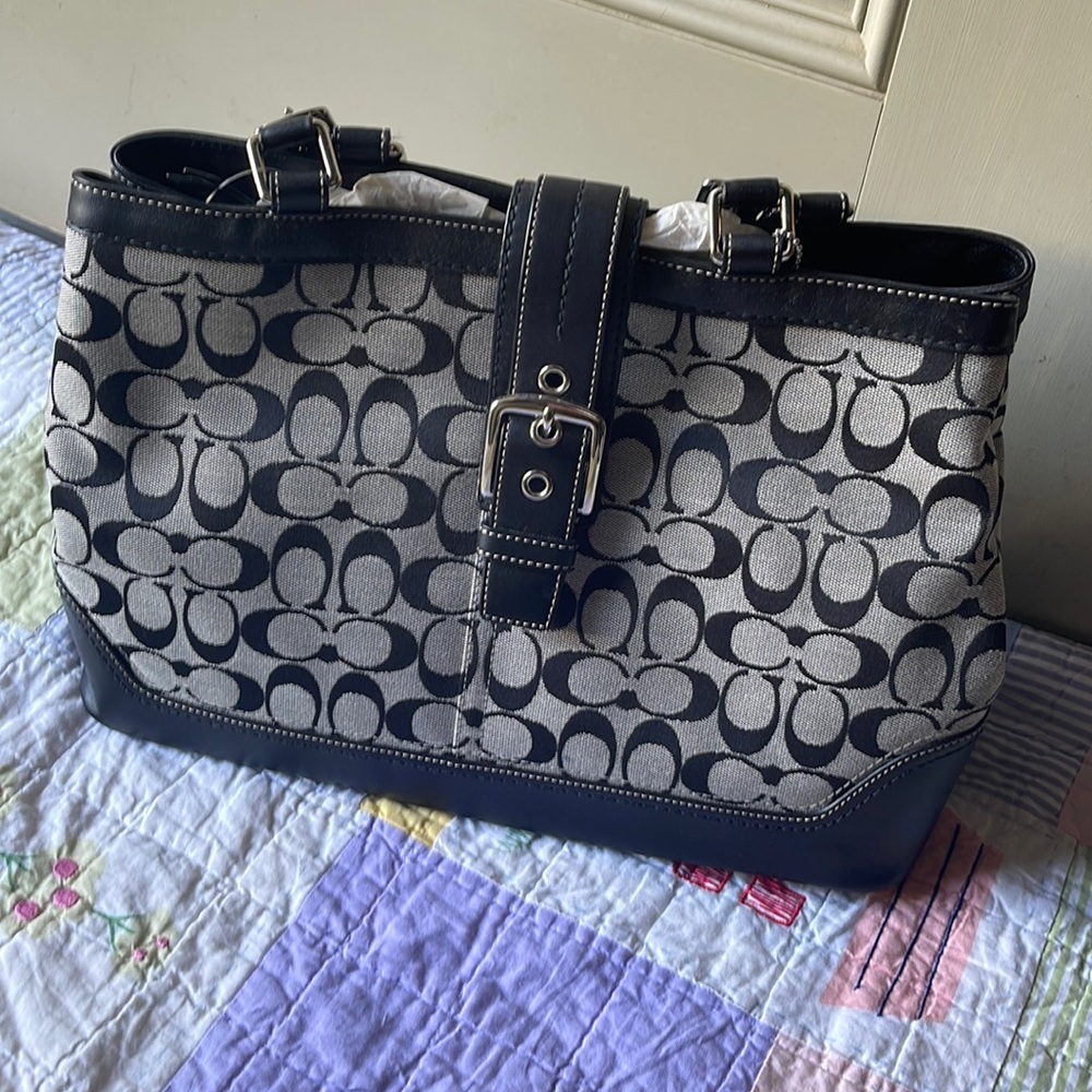 BRAND NEW Coach bag with tags - Picture 1 of 6